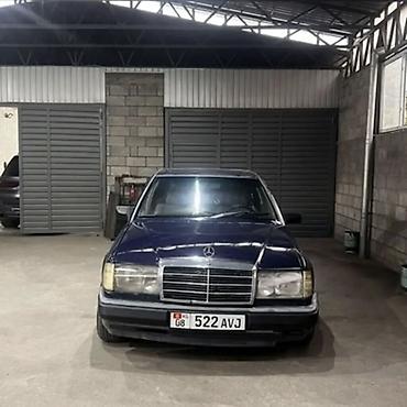 Mercedes-Benz W124: 1989 г., 2.6 л, Механика, Бензин, Седан
