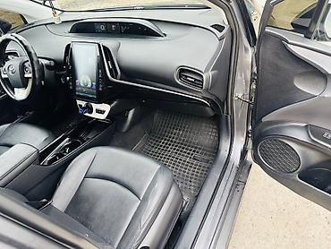 Toyota: Toyota Prius: 2017 г., 1.8 л, Автомат, Гибрид, Хэтчбэк — 6