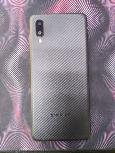 чехол самсунг s9: Samsung A02, Колдонулган, 32 GB, түсү - Кара, 2 SIM