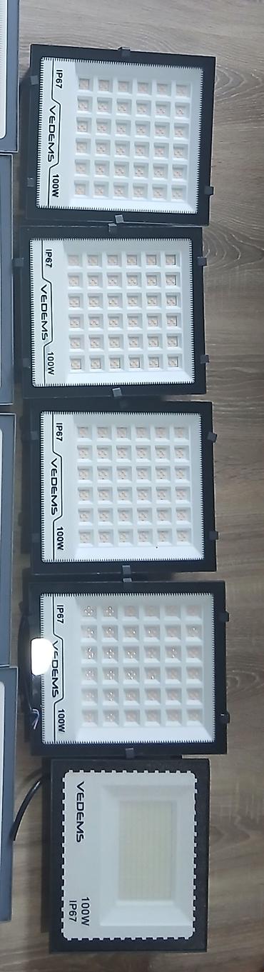 led prajektor: Biri 15 manat 5 i bir yerde satilir 75 manat VEDEMS LED proyektor – — 1