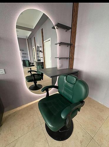 Berber. salonu üçün tam dəst mebel və avadanlıq - Stil: müasir salon