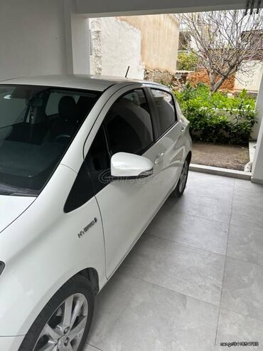 Toyota: Toyota Yaris: 1.5 l. | 2013 έ. Χάτσμπακ — 4