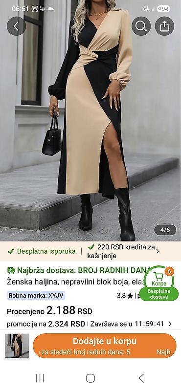 statement ogrlice: Ženska duga haljina sa upečatljivim printom u plavo-belim tonovima — 7