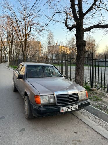 коробка автомат 124: Mercedes-Benz E-Class: 1987 г., 2.3 л, Автомат, Бензин, Седан
