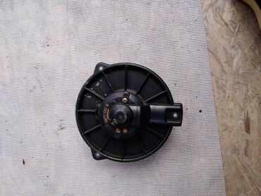 мотор кармаган: Мотор печки Тайота Хайлукс Сурф ( 4 Runner ) N185 1KD-FTV 2001 (б/у)