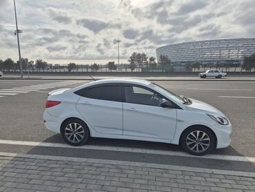 Hyundai: Hyundai Accent: 1.6 l | 2014 il Sedan — 3