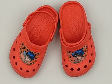 sandały verano na koturnie: Klapki 29, Używany