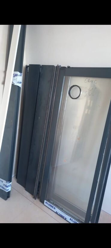 kafel ucuz: Aynur92👑kod4748 Qiymet 600 Azn Sürgülü paket şüşəli Cambalkon