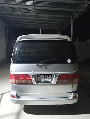 camry 1997: Toyota Granvia: 1999 г., Минивэн — 5