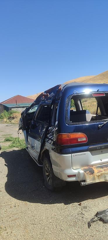 чон: Mitsubishi Delica Space Gear (CHAMONIX) — кузов и салон на запчасти — 8