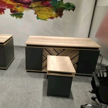 Ofis və oyun kresloları: Yeni, Təkərli, Qolları tənzimlənir, Parça — 20