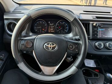 домкрат для автомобиля: Toyota RAV4: 2018 г., 2.5 л, Автоматические, Бензин, Внедорожник