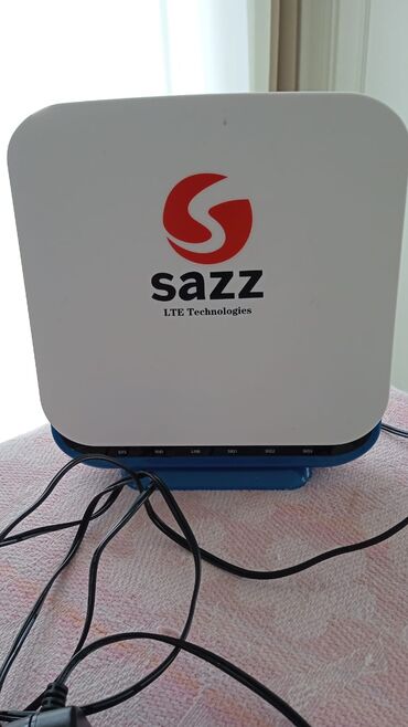 интернет в баку: SAZZ router 100 manata satılır tam yenidir və işlək vəziyyətdədir