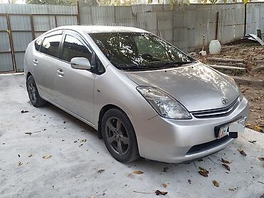 малолитражка машина: Toyota Prius: 2007 г., 1.5 л, Гибрид, Хэтчбэк — 5