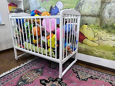 lay lay matras: Oğlan və qız üçün, İşlənmiş, Dördbucaq, Beşik, Matras ilə, Yellənmə mexanizmsiz — 1