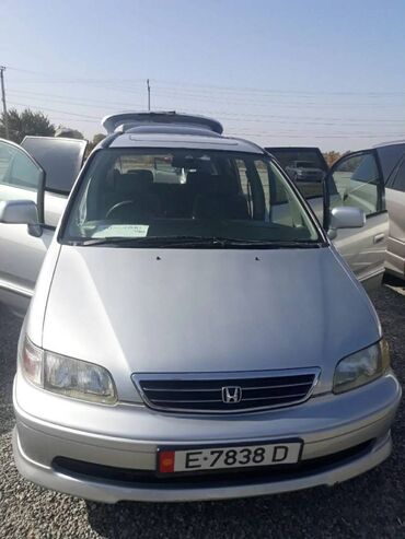 машина кж хонда одиссей в Кыргызстан | Автозапчасти: Honda Odyssey: 2.3 л | 1998 г. | Минивэн
