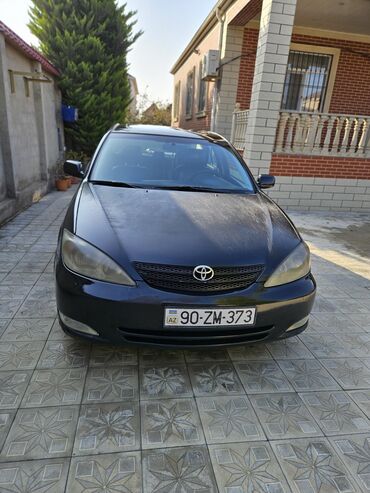 Toyota: Toyota Camry: 3 l | 2002 il Sedan — 12