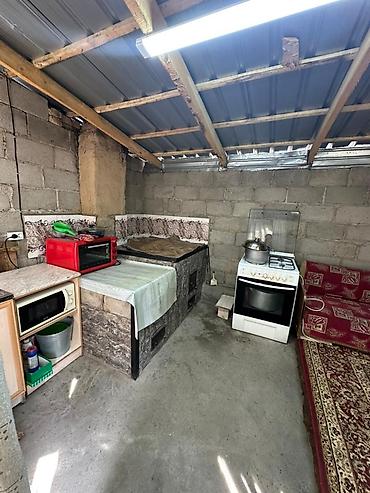 Продажа коттеджей и домов: Продается дом!! 
Город Талас 
Ул:Б.Сарногоева 82 — 7