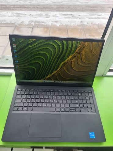 Dell: İşlənmiş Dell Vostro, 15.6 ", Intel Core i3, 256 GB, Ünvandan götürmə