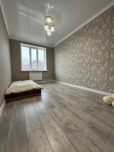 Продажа коттеджей и домов: 7 комнат, 180 м², 4 соток, Бишкек, Ак-Ордо 2 ж/м Риэлтор — 24