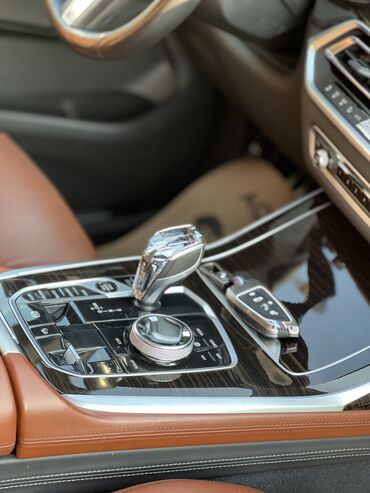 BMW: BMW X7: 2019 г., 4.4 л, Типтроник, Бензин, Кроссовер — 12