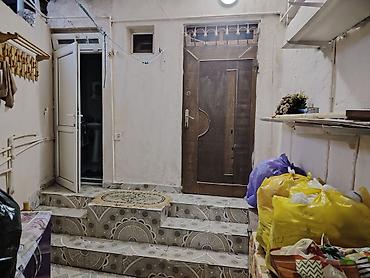 1 otaqli bina evi: 1 otaqlı kiçik mənzil – mətbəx, sanitar qovşaq və qonaq otağı ilə - — 1