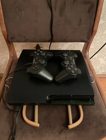 руль для игр: Sony PlayStation 3 (PS3) Slim oyun konsolu paket - Rəng: qara -