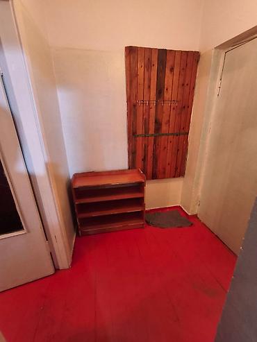 3 к: 1 комната, 37 м², Индивидуалка, 1 этаж, Старый ремонт — 7