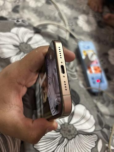 iphone 10plus: IPhone 17 Pro Max, Б/у, 256 ГБ, Natural Titanium — 5