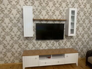TV altlığı: İşlənmiş, Düz TV altlığı, Polkalı, Taxtalı, Türkiyə