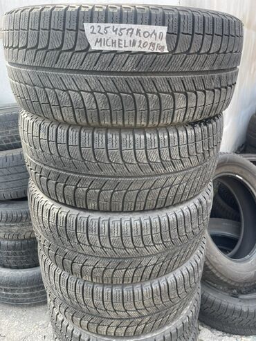 колесо от тачки: Шиналар 225 / 45 / R 17, Кыш, Колдонулган, Комплект, Жеңил унаалар, Жапония, Michelin