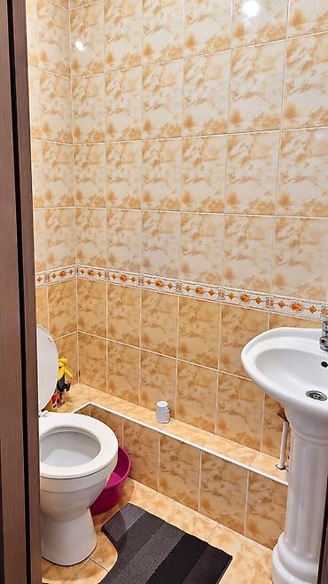 Продажа квартир: 2 комнаты, 56 м², 7 мкр 106 серия, 9 этаж, Косметический ремонт — 10