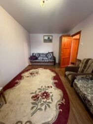 суточные дома: 1 бөлмө, Менчик ээси, Чогуу жашоосу жок, Толугу менен эмереги бар