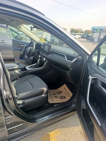 Toyota: Toyota RAV4: 2020 г., Автомат, Бензин, Кроссовер — 8