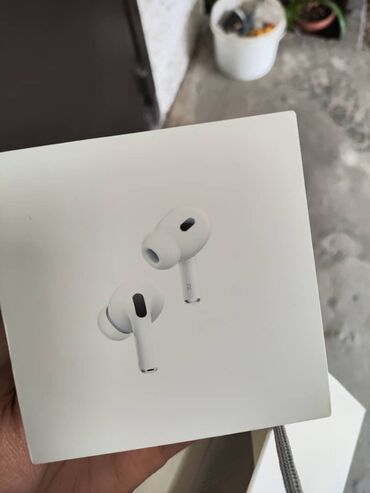 Наушники: Вакуумные, Apple, Новый, Беспроводные (Bluetooth), Для занятий спортом