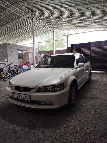 honda inside: Honda Accord: 2001 г., 2.3 л, Автомат, Газ, Универсал — 6