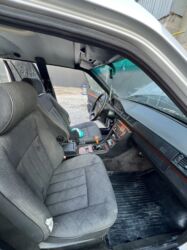 Mercedes-Benz: Mercedes-Benz 220: 1994 г., 2.2 л, Механика, Бензин, Универсал — 13