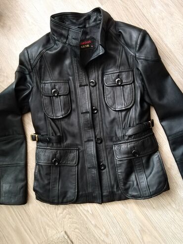 Ostale jakne, kaputi, prsluci: Kožna jakna S-M velicina u ekstra stanju
