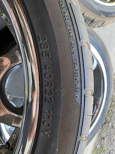 м рул: Дөңгөлөктөр монтажда 285 / 40 / R 22, All-season, Колдонулган, Комплект, Жеңил унаалар, Куйма, тешиктери - 6 — 3