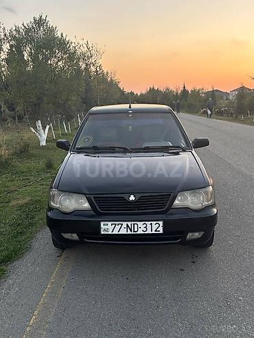 avto mubadiləsi: Model: Saipa Tiba/Saba (sedan), qara rəng Kuzov: 4 qapılı sedan, qara — 1