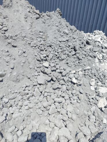 отдам даром детскую кроватку: Фундаменттин астына утепленияга газаблоктун калдыктарын Бекер беребиз