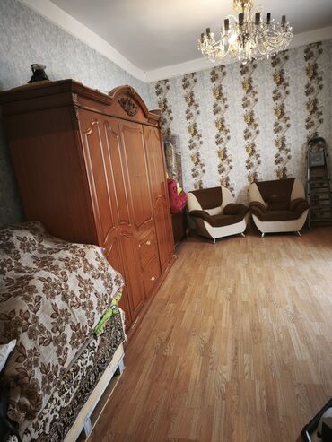 купить бак для воды: Yasamal 3 otaqlı, 85 kv. m, Yeni təmirli