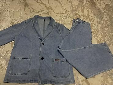 sade sirqalar: Denim kostyum dəsti - Tərkib: yüngül mavi denim (cins) parça - Dəst — 1
