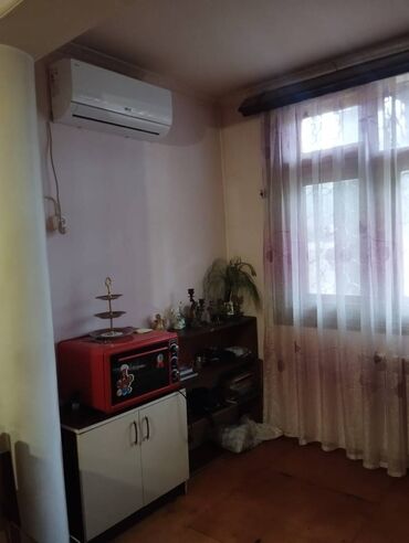 Köhnə tikili: Bakı, 1 otaqlı, Köhnə tikili, m. Xalqlar Dostluğu, 30 kv. m — 11