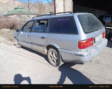 Volkswagen Passat Variant: 1994 г., 1.8 л, Механика, Бензин, Универсал