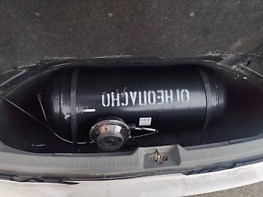 Toyota: Toyota Ipsum: 2002 г., 2.4 л, Автомат, Бензин, Минивэн — 5