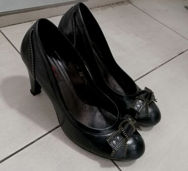 prsluci od jagnjece koze: Pumps, Paar, 40