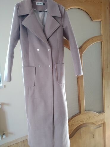 женское пальто: Пальто XL (EU 42), цвет - Розовый