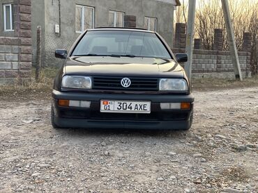 Volkswagen: Volkswagen Vento: 1994 г., 1.9 л, Дизель, Седан — 10