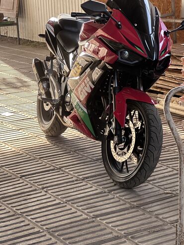 крыло марк 2: Спортбайк Kawasaki, 250 куб. см, Бензин, Взрослый, Б/у
